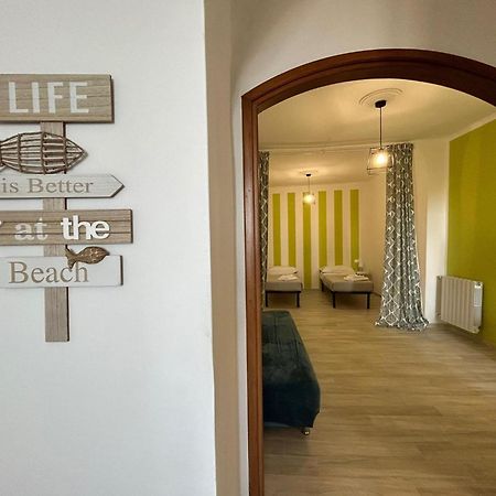 Casa Vacanze Merletto Imperia Exterior photo
